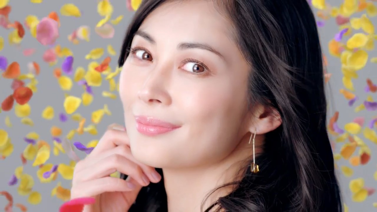 パーフェクトアスタコラーゲン CM 「満ち、満ちる、美しさ」篇 伊東美咲