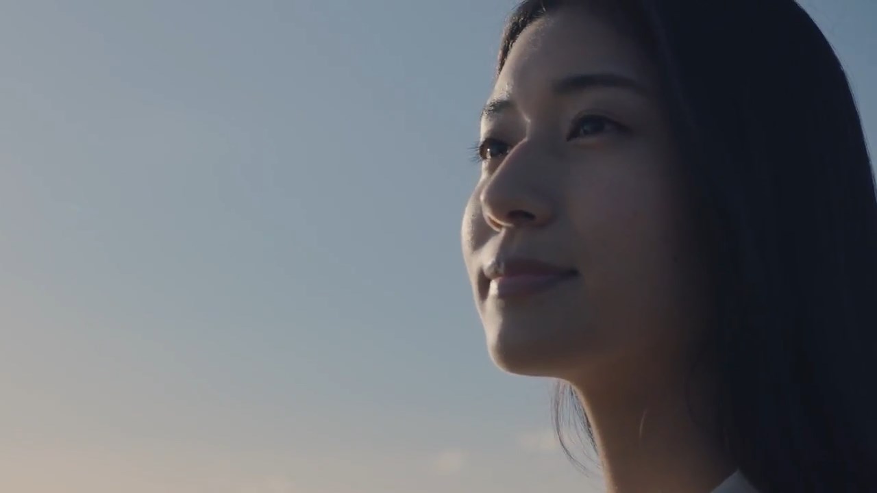 松岡 那夏 CM「DHC海洋深層水」海の記憶篇