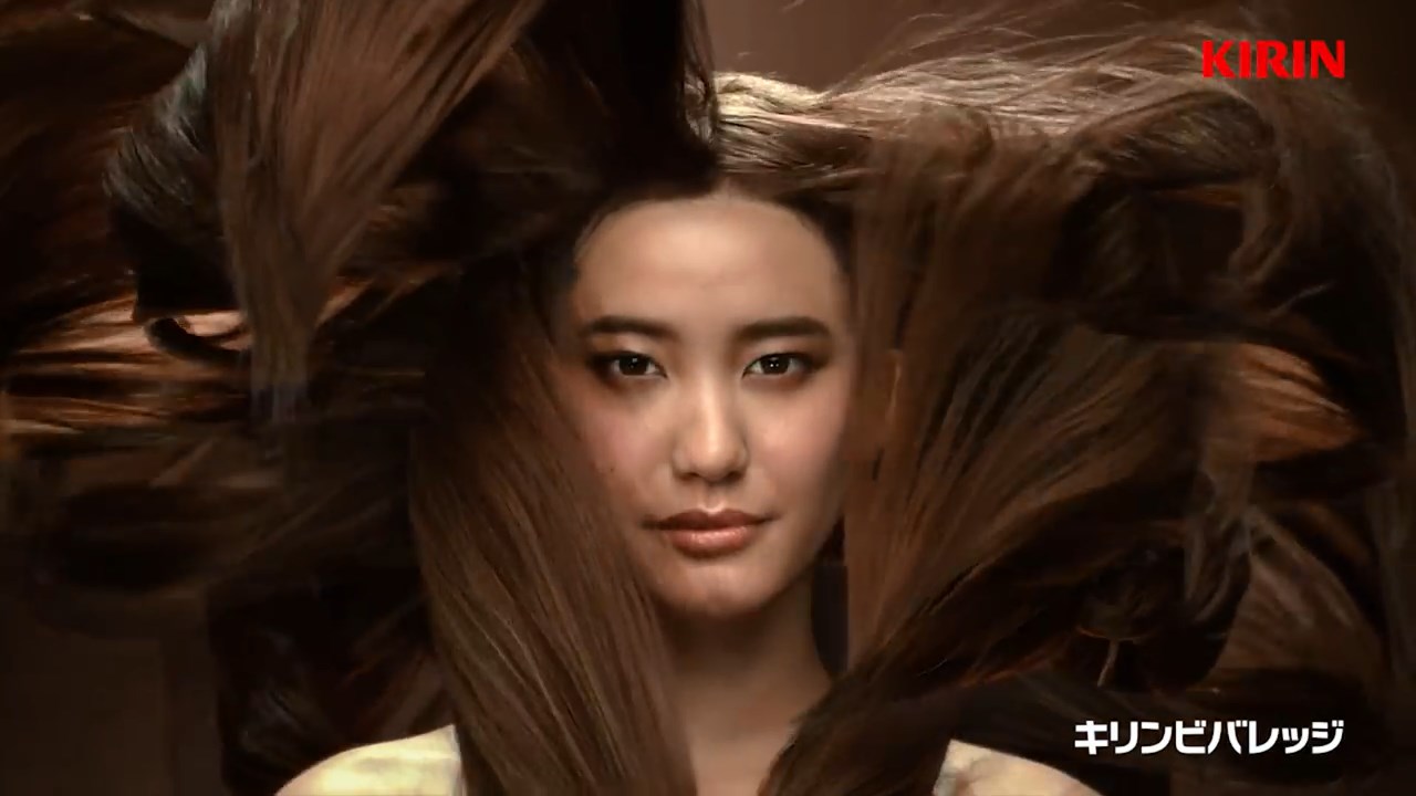 山崎紘菜 キリン 麦茶 CM
