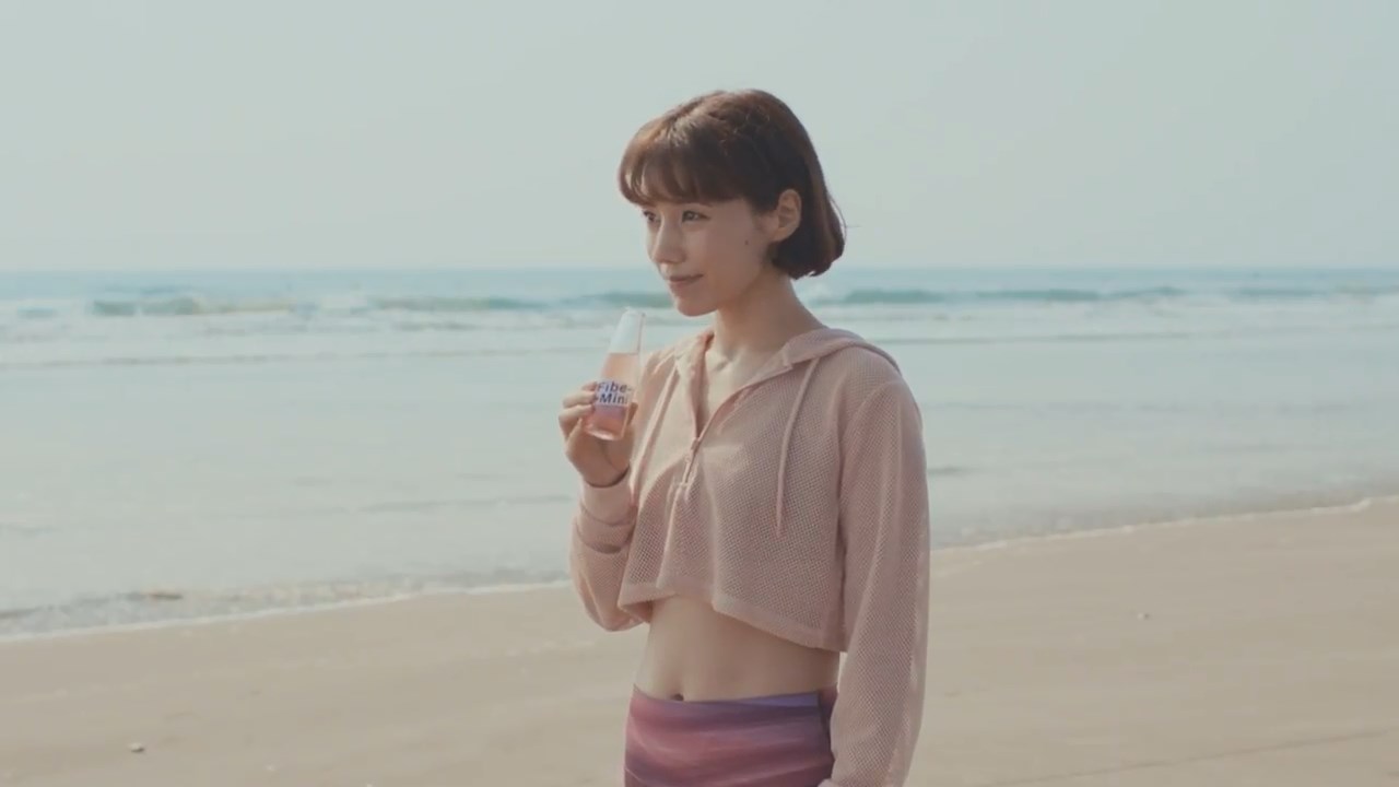 ファイブミニ 「仲里依紗のキレイをつなぐ1週間」