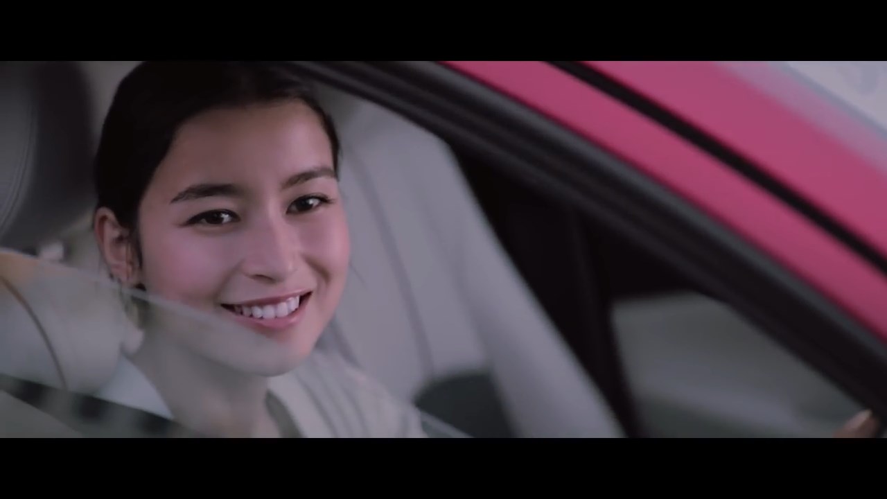 柿木アミナ MAZDA TVCM 「走る歓び×デミオ お迎え」篇