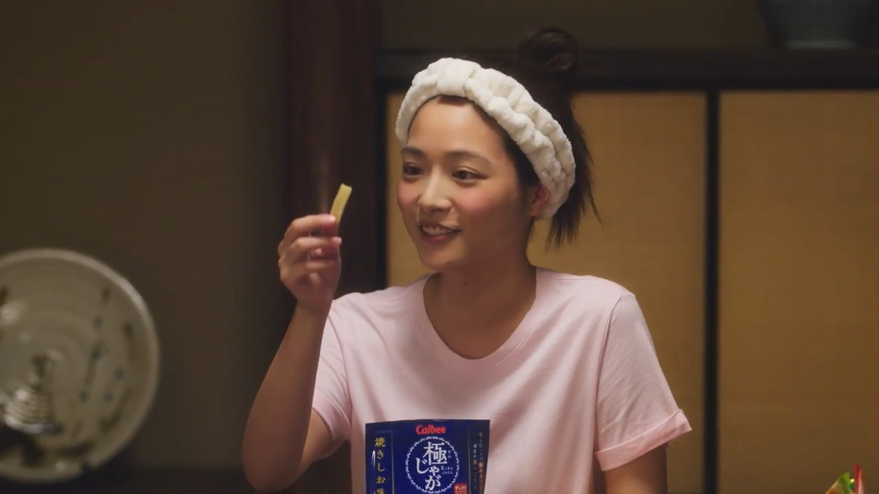 上田眞央 極じゃが カルビー