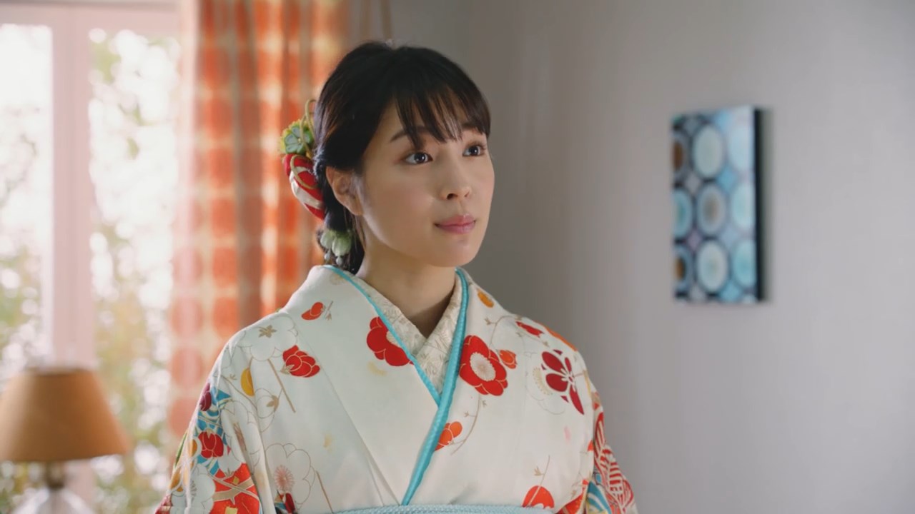 広瀬すず「お正月を写そう♪2019 それぞれのウォールデコ」篇 富士フイルム
