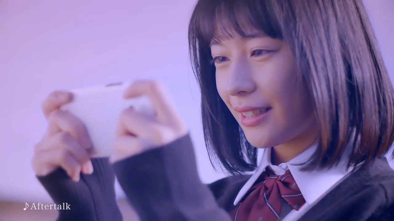 深瀬美桜「PlayPic」〜場所選ばず魅られる篇〜 CM