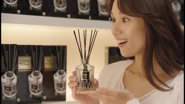 広瀬未花 サワデー 香るスティック− TVCM