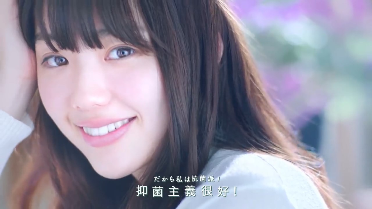 花王(香港) ロリエ 中村里帆