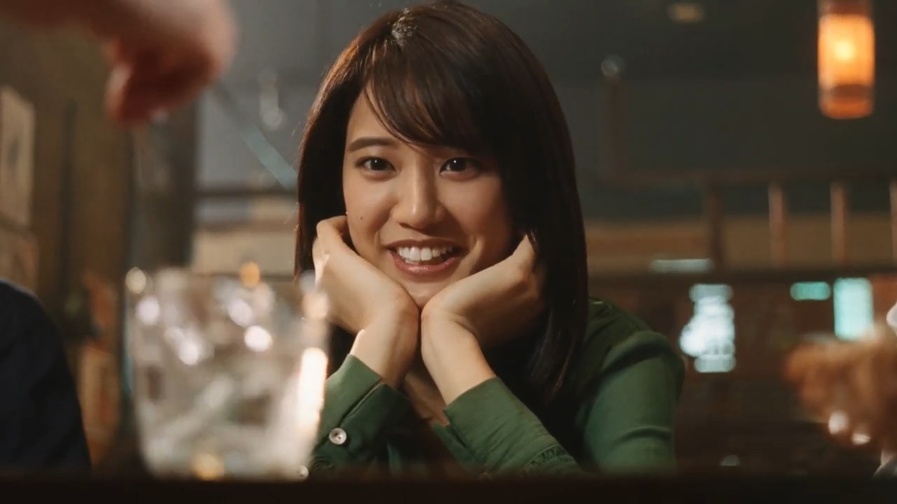 山崎紘菜 霧島酒造 ゼロゼロ「くろっきり合唱(CPあり)」篇
