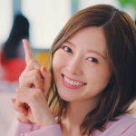 白石麻衣 HENNGE (へんげ)CM :「こまっちゃうナ」篇