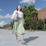 橘茉希 CM ウラック「様々な足裏痛」篇