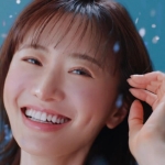 松本まりか ワコール『ハグするブラ』CM「あふれる幸せ」篇