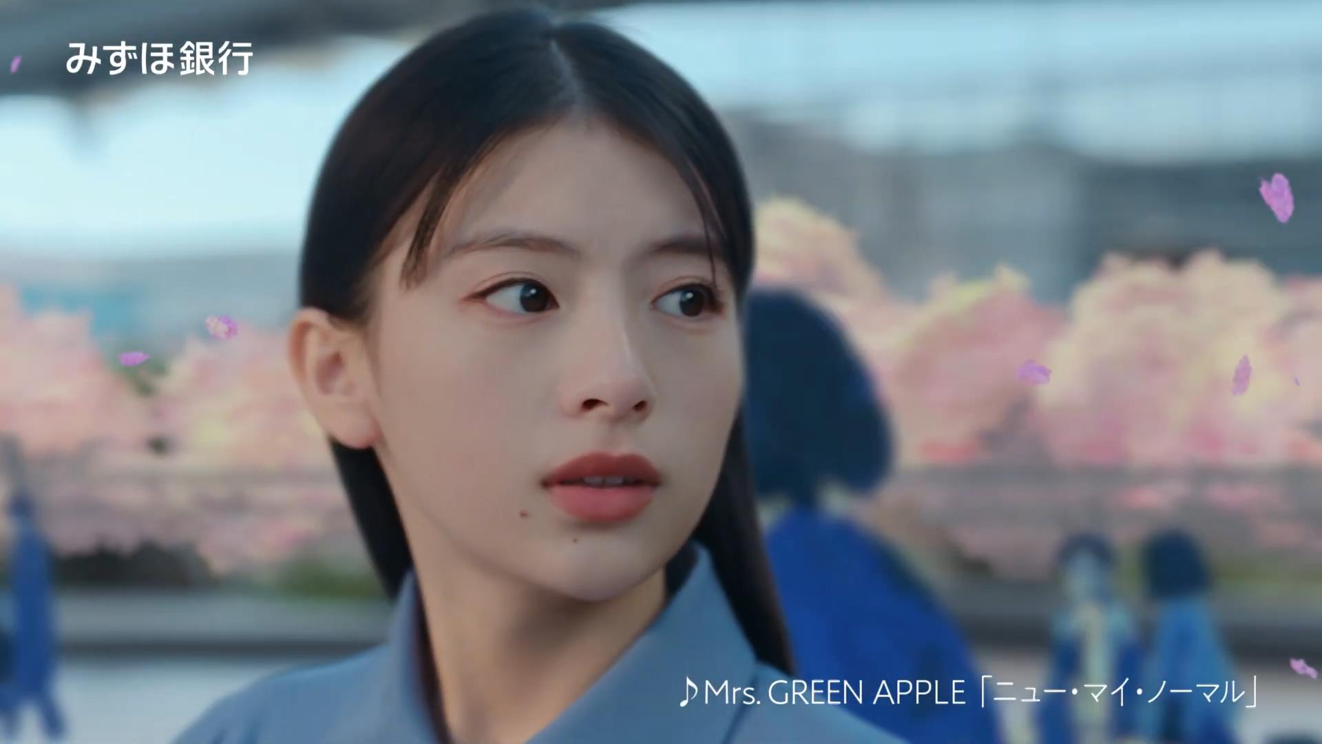 出口夏希 みずほ銀行 新生活応援キャンペーン　青い挑戦篇